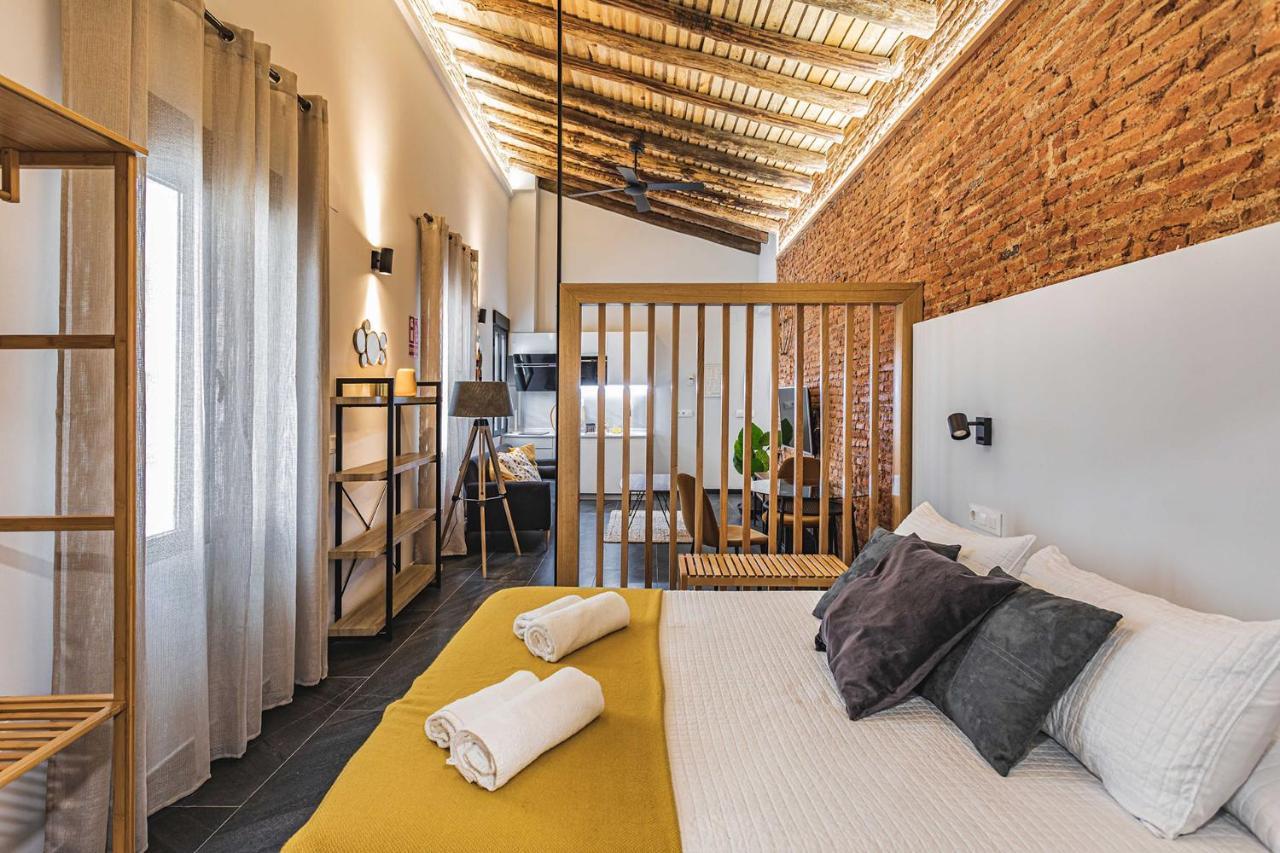 Apartamentos Caceres Central Suites "Torres De Caceres" ภายนอก รูปภาพ