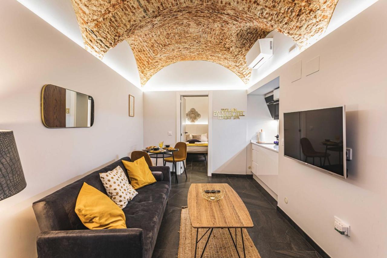Apartamentos Caceres Central Suites "Torres De Caceres" ภายนอก รูปภาพ
